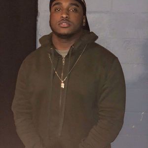 Meet your Posher, Gregory